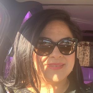 Meet your Posher, Lizeth